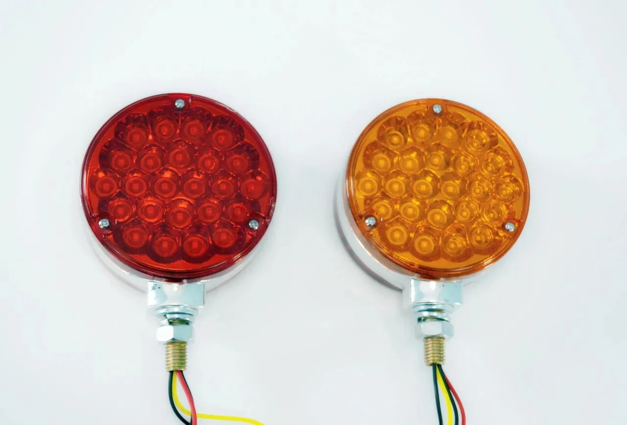 LED светлина, габарит за огледало(обици) с 48 диода, червено/жълто, 24V