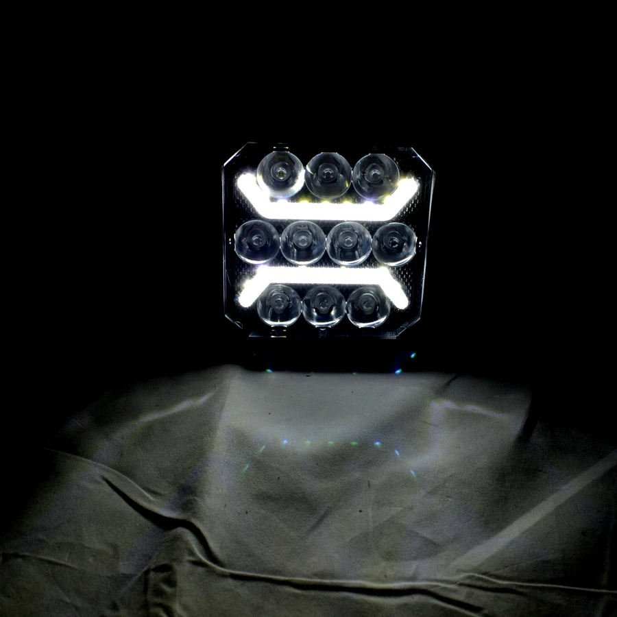 Квадратна- работна- лампа с 2 функции,DRL,Бяла