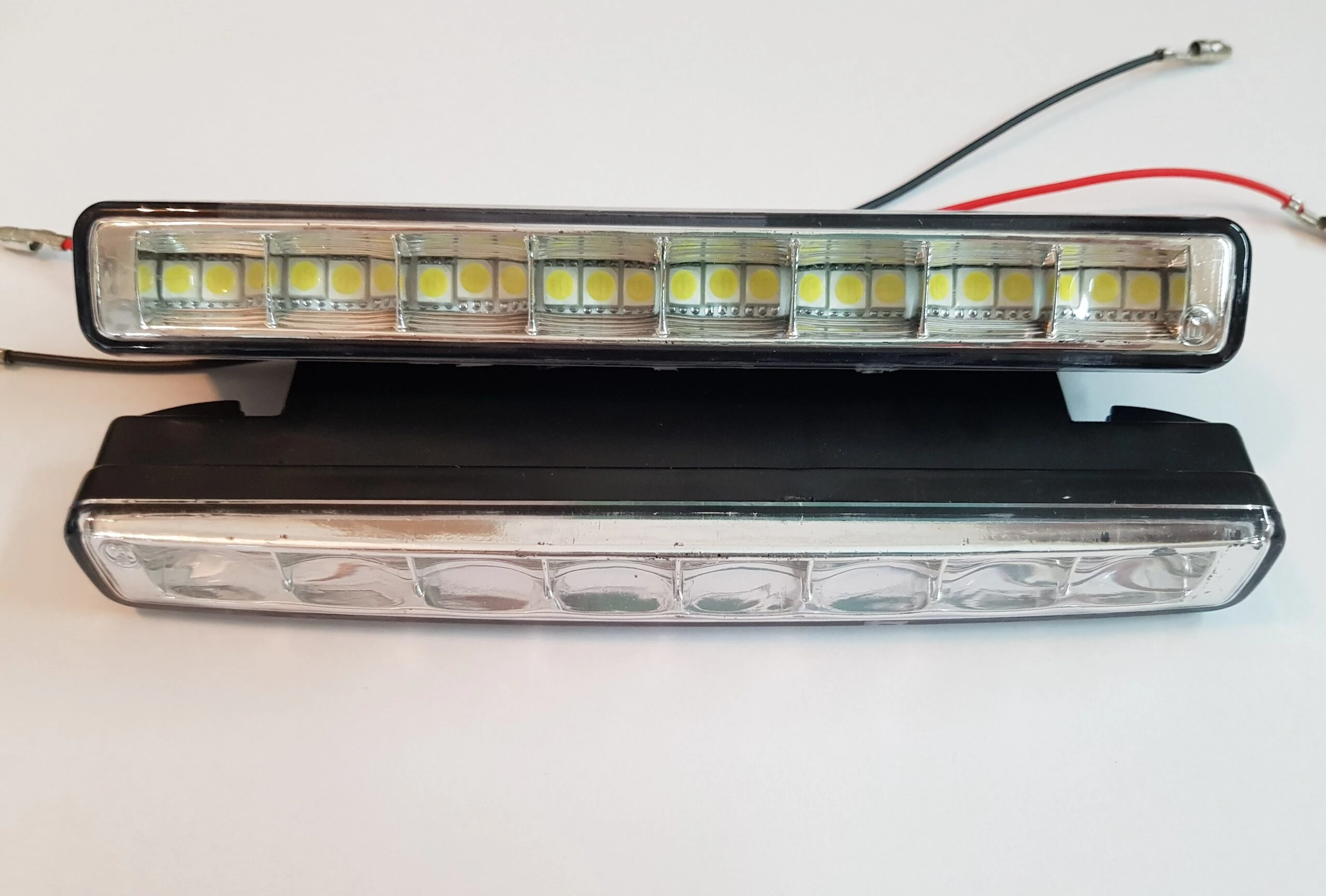 LED дневни светлини - Халоген, с 6 диода - комплект LED Дневни Светлини, Халоген- с -6 -диода – комплект