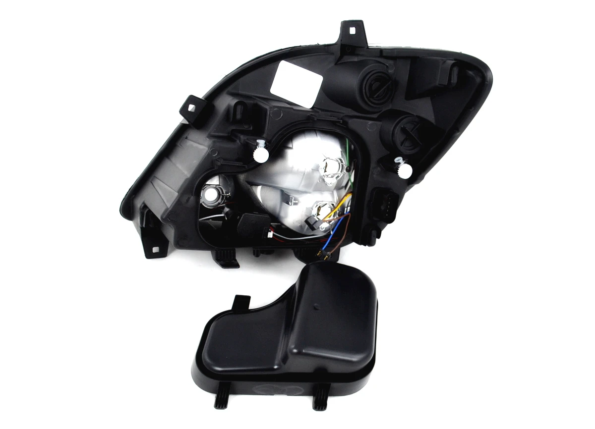 Десен фар за Мерцедес Спринтер/Mercedes Sprinter с мотор 2007+