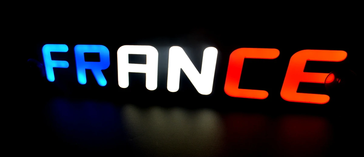 3D- Светеща- табела- FRANCE, 46x9x3 см