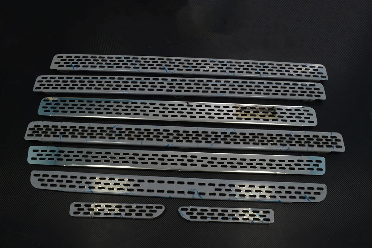 Предна радиаторна решетка за Scania R 2004-2009- комплект