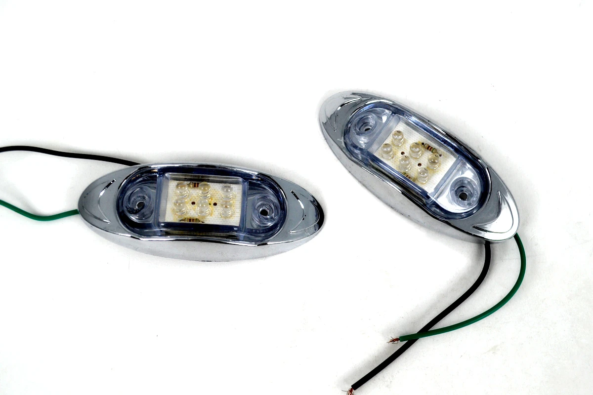 Овален LED габарит, бял със зелена светлина, 24V Овален- LED- габарит-БЯЛ СЪС ЗЕЛЕНА СВЕТЛИНА, 24V