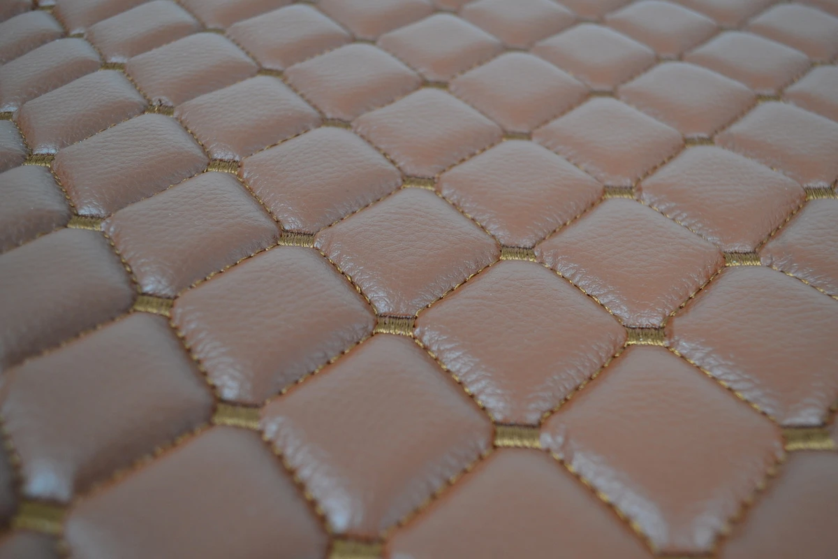 Кафяви- кожени -стелки-, за VOLKSWAGEN CRAFTER II 2016, 1+2 (шофиорска + двойна пасажерска седалка)