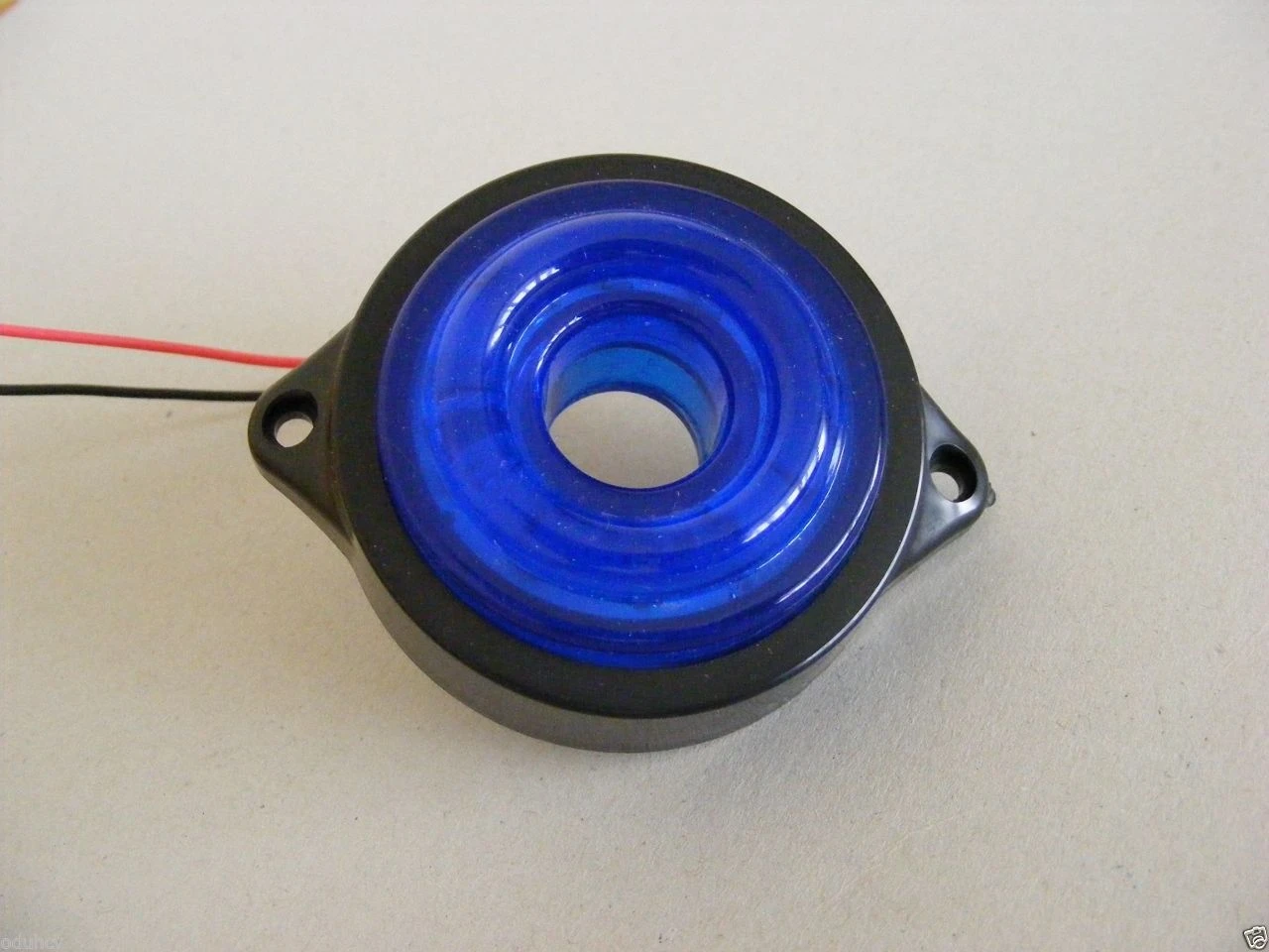 Кръгъл- LED- габарит -с- бягаща светлина  СИН цвят, 12V