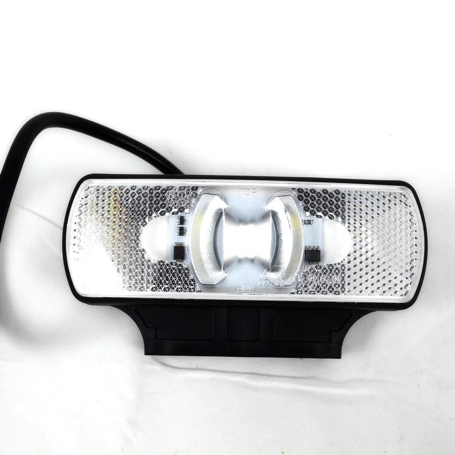 Бял- LED- габарит- 2 дъги с рефлектор,12/24V