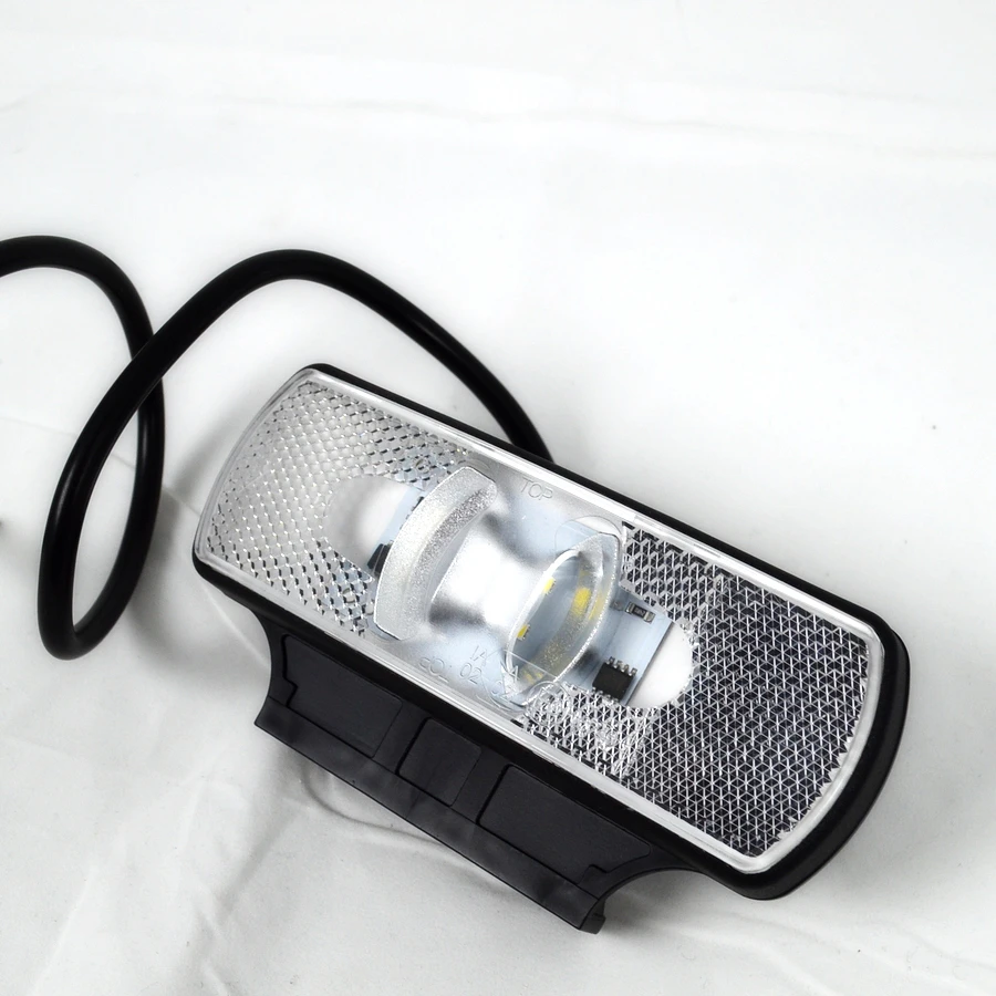 Бял- LED- габарит- 2 дъги с рефлектор,12/24V