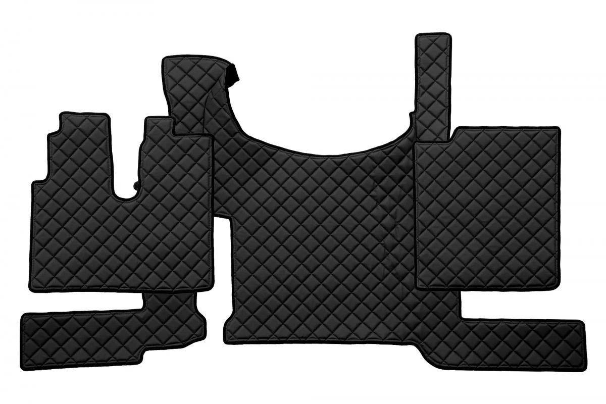 Черни кожени стелки за MAN TGX, 2021+