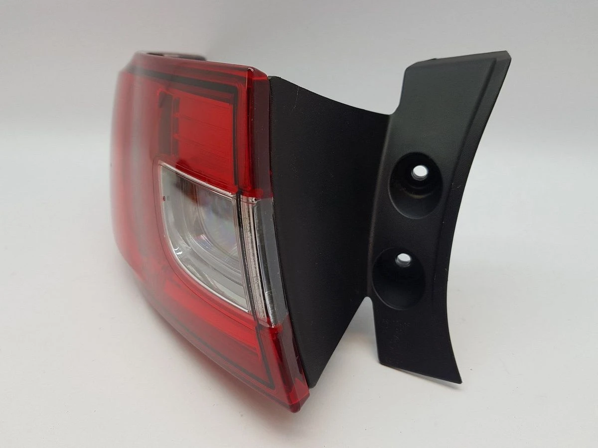 Ляв стоп за Renault Clio,2012-2020,без цокъл,купе