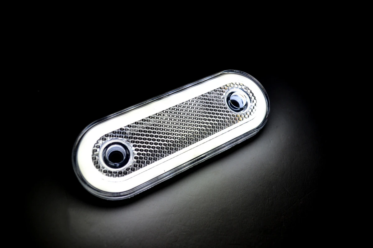 Овален- LED- неонов -габарит БЯЛ 12/24v