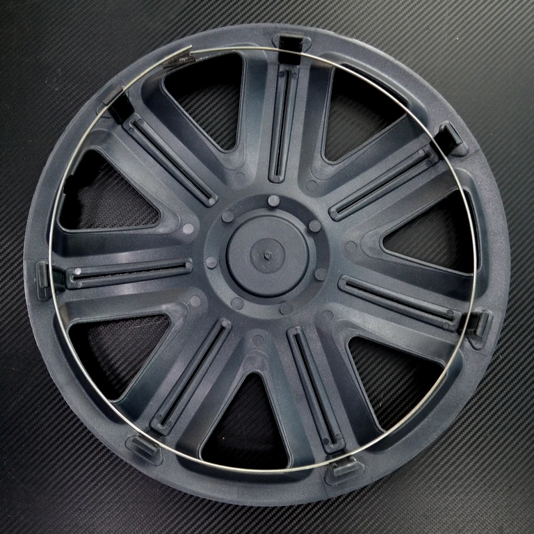 Универсален- тас- за- всички леки автомобили с джанта 15 цола