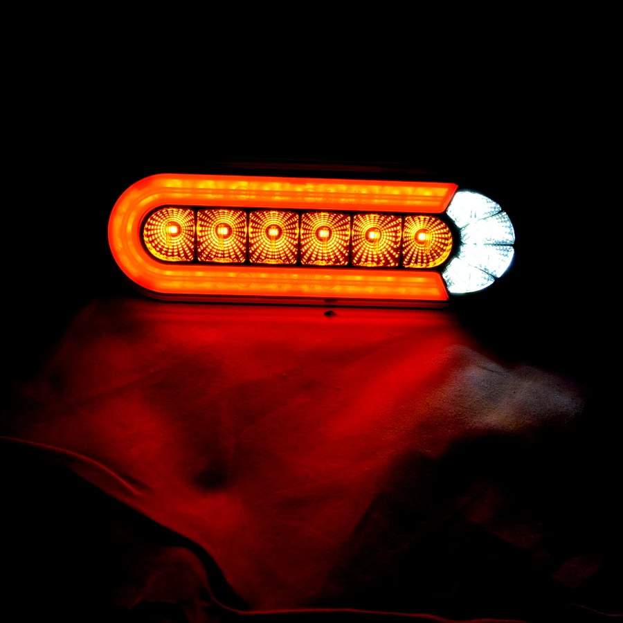 Малък LED/NEON стоп с 4 функции,динамичен мигач,Е маркиран,L=R