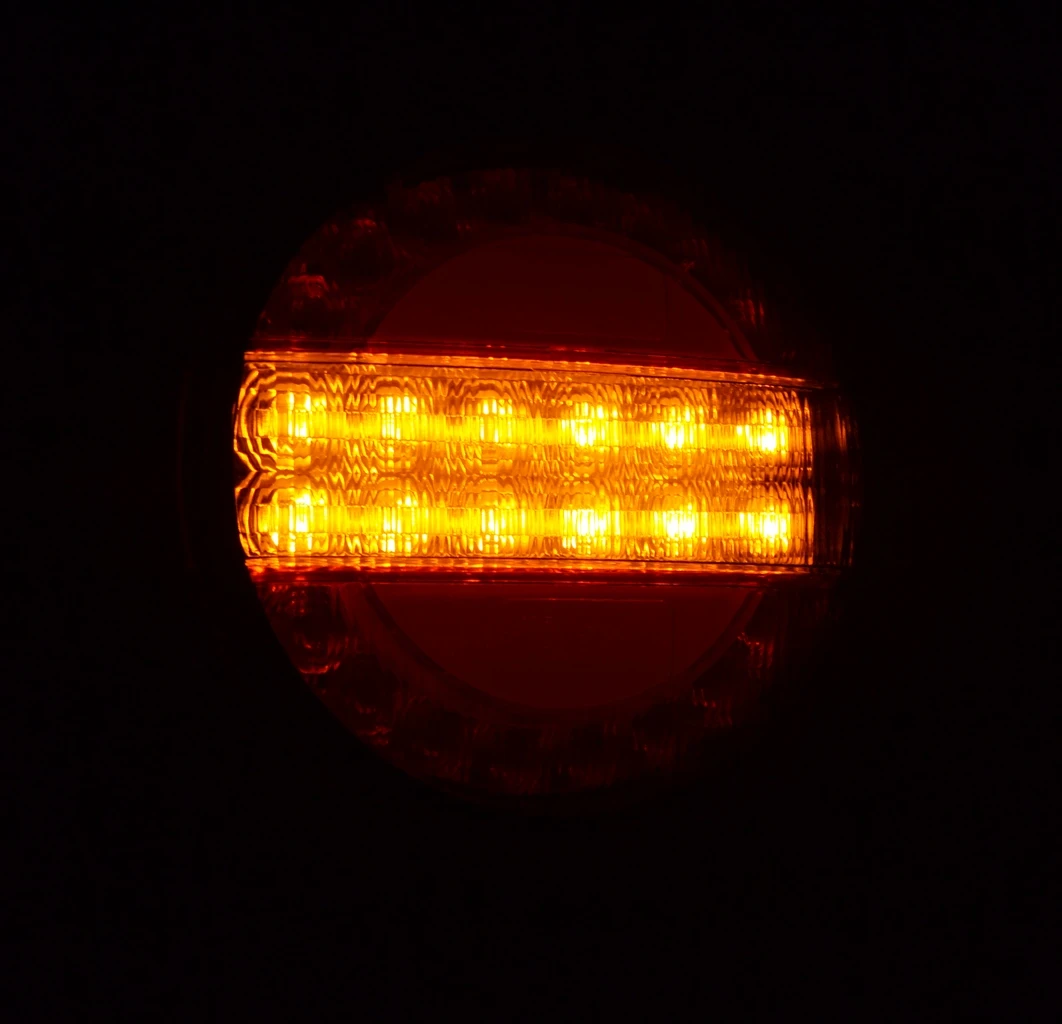 Кръгъл- LED- стоп – с -динамичен мигач, 10-30V, ЧЕРВЕНО-ЖЪЛТО,е-маркиран