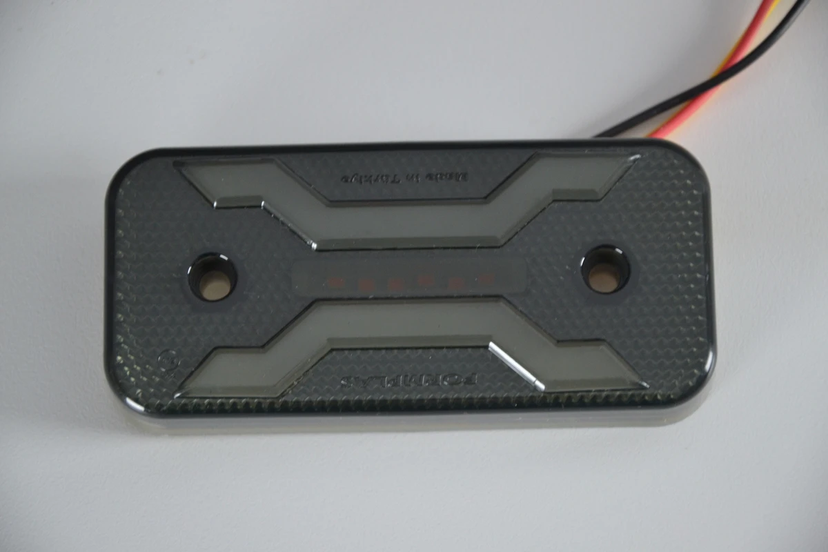 Жълт диоден LED габарит, Spider, опушено стъкло, 24V index