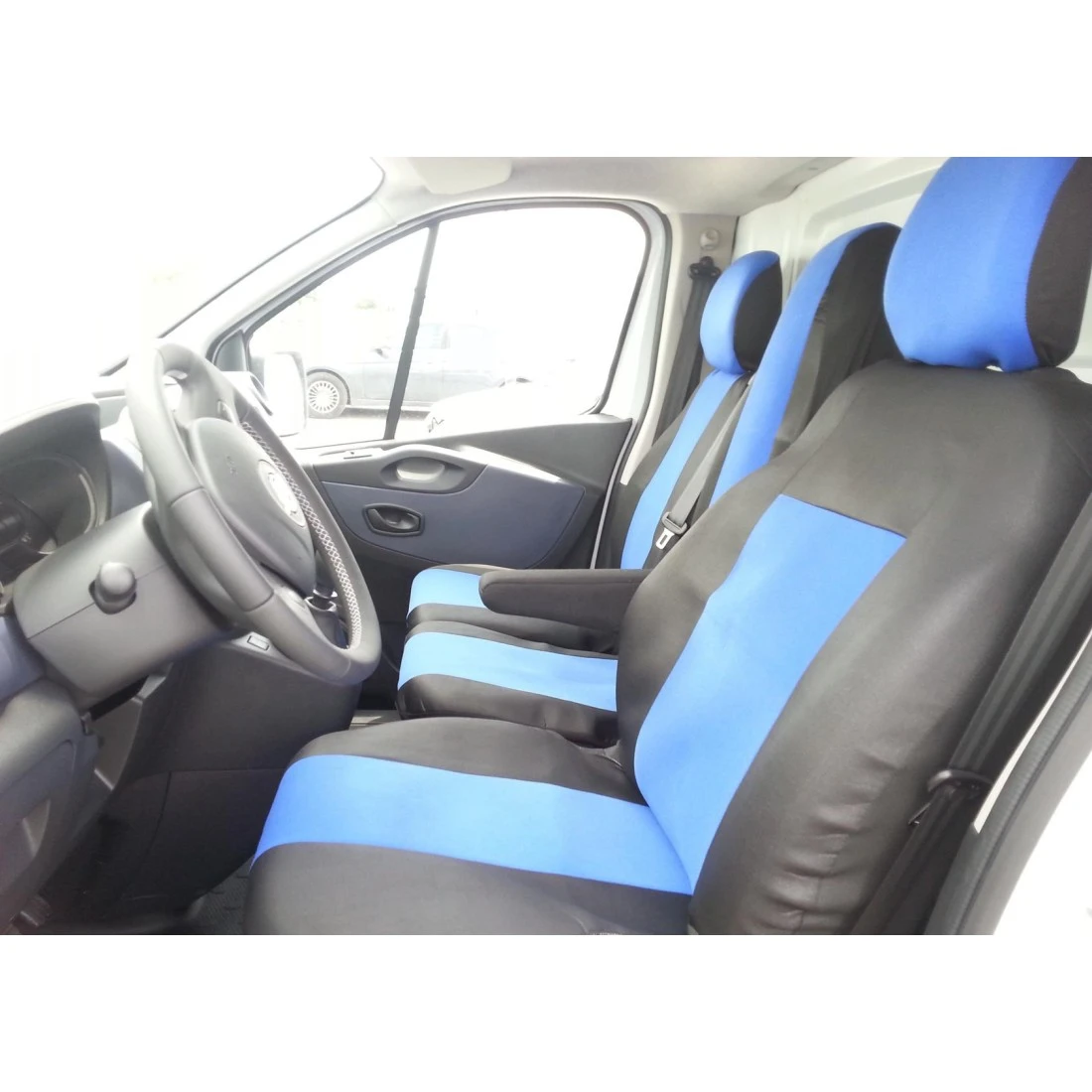 Tапицерия за бус - предни седалки 2+1, Opel Vivaro, синя с черно kalufi-za-sedalki-za-opel-vivaro-2014–1100x1100w